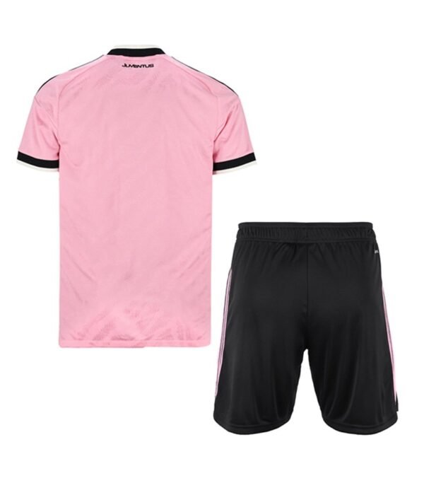 Juventus 26/27 Auswärtstrikot (Trikot + Hose)