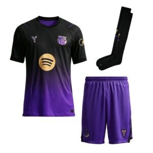 000942D6E467119609FAA93FE29C63F038B-1414ed-1.jpg FC Barcelona 26/27 Auswärts Trikot (Kinder)