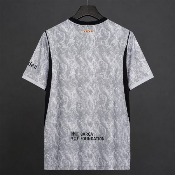 0009b9933e0a1bef17a1eb9cda6-1-478d74-2.jpg FC Barcelona 26/27 Torwart Trikot