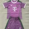 000f537b36a-2-1-1.jpg FC Bayern München Torwarttrikot 2026/27 (Oberteil + Hose)