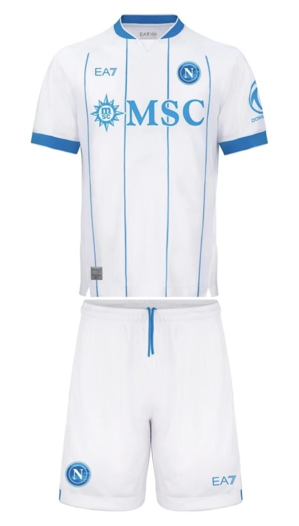 04B2E0855AE1DD680F6690BBEFAD40E7-d51e01-1.jpg Napoli 26/27 Auswärts Trikot