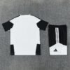 0c171db9-e41be8-1.jpg Juventus 26/27 Trikot (Kinder)