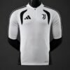 2aafdfb1ddd1be1eeb3b3592-f2daa0-1.jpg Juventus 26/27 Trainingsanzug