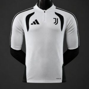 2aafdfb1ddd1be1eeb3b3592-f2daa0-1.jpg Juventus 26/27 Trainingsanzug