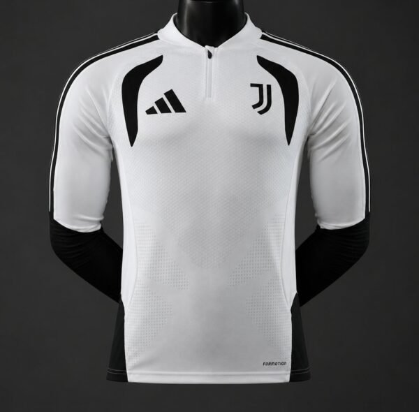 2aafdfb1ddd1be1eeb3b3592-f2daa0-1.jpg Juventus 26/27 Trainingsanzug