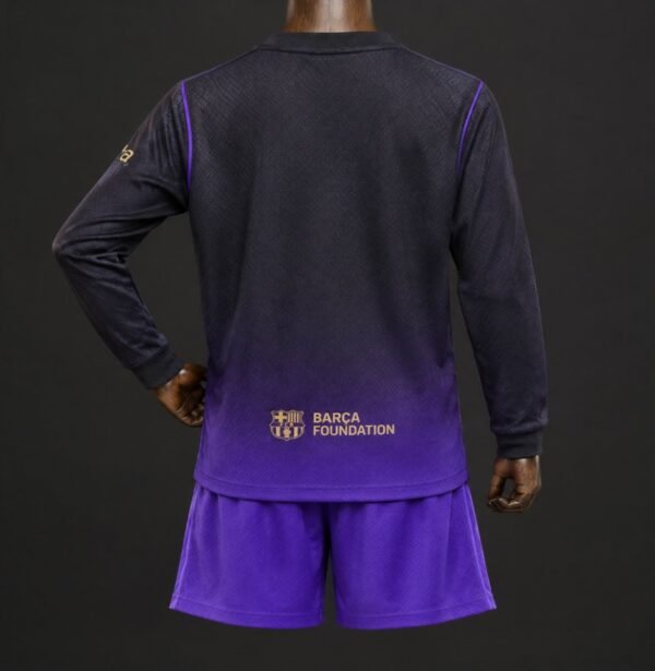 2f7745b8c6cc6bbaa96b5e23-2-e65f08-1.jpg FC Barcelona 26/27 Auswärts Trikot (Kinder)