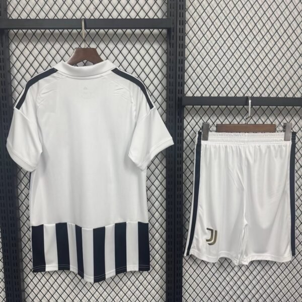 Juventus Heimtrikot 2026/27 Trikot+Hose