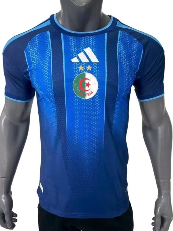666799-2-1-1.jpg Algerien Heimtrikot (mit Stern) 26/27 - Spielerversion