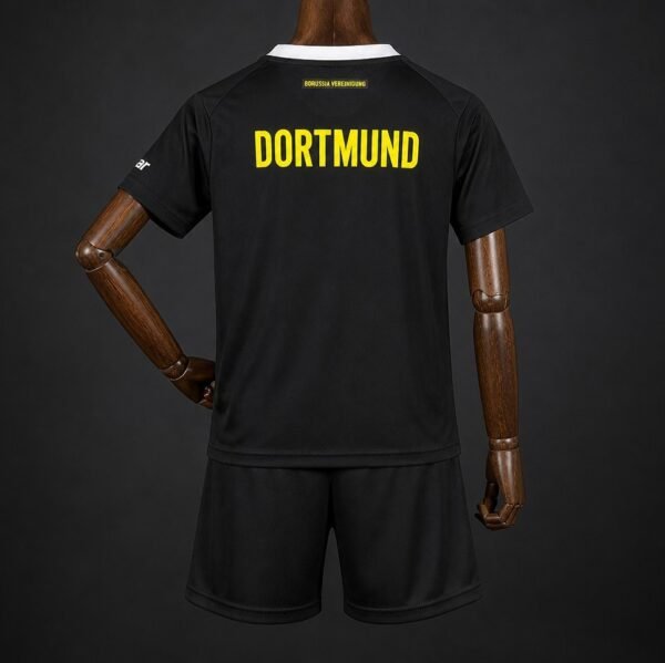 6b1cdc1ad5e722e4179e3f55-2-1-1.jpg Borussia Dortmund Auswärtstrikot 2026/27 (Oberteil + Hose) - Kinder