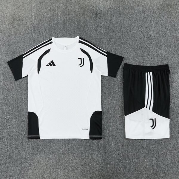 6fb5dcf0-93b543-1.jpg Juventus 26/27 Trikot (Kinder)