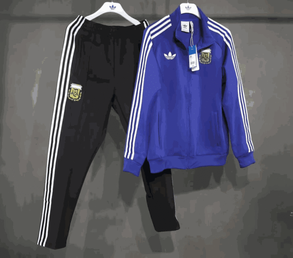 800b22b6-1-82b553-1.png Argentinien 26/27 training Trikot