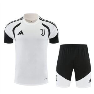 927cc44f-1-91c209-1.jpg Juventus weißes Trikot 26/27 (Top+Hose)