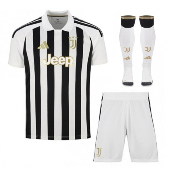 Juventus 26/27 Heim Trikot