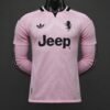 951c4f3b226f3693b78a2734-b5fd5a-1.jpg Juventus 26/27 Auswärts Trikot