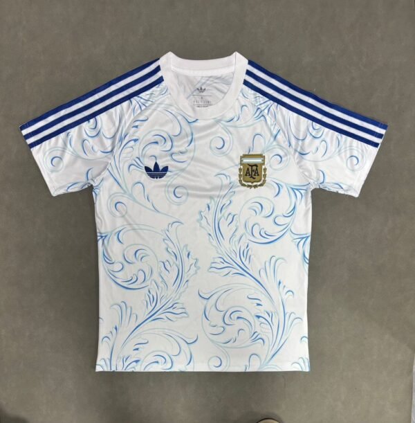 9992026611pq-115-86c5a2-1.jpg Argentinien 26/27 Sonderedition Trikot