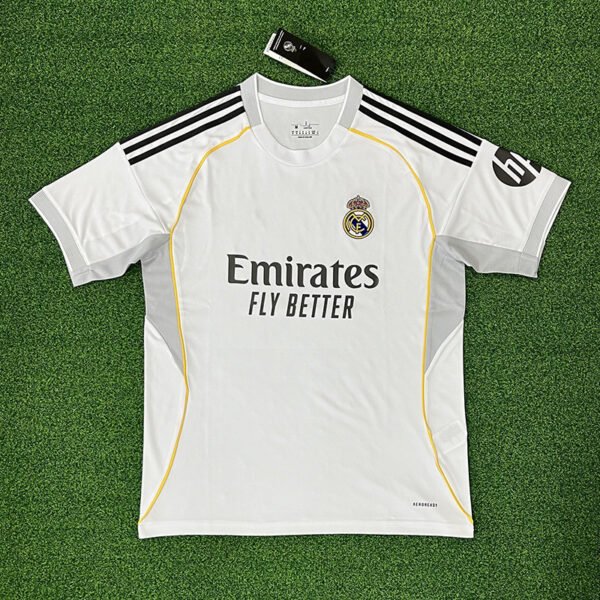 O1CN010E4udT1TFj3iDr8L5_2219389322353-0-cib.jpg Real Madrid Heimtrikot 25/26