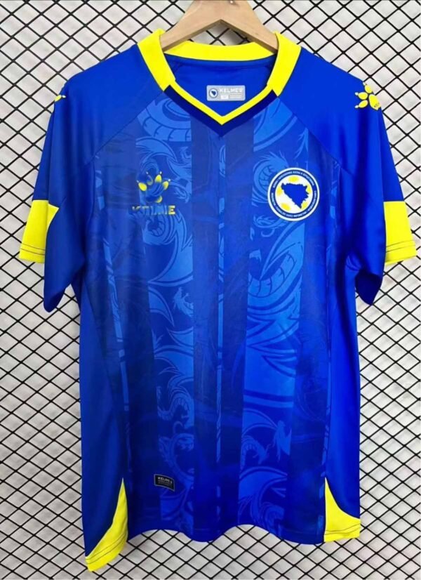 O1CN01GyNZgy1bTTuK9JIJt_2220043433466-0-cib.jpg Bosnien Heimtrikot 2025
