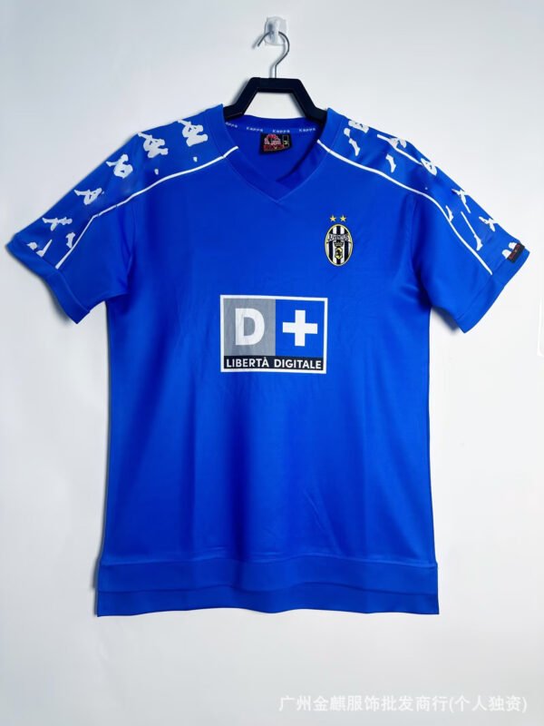 O1CN01HYuWg72MsvqJXHKHi_2219354829884-0-cib.jpg Juventus Turin Auswärtstrikot 1999/00