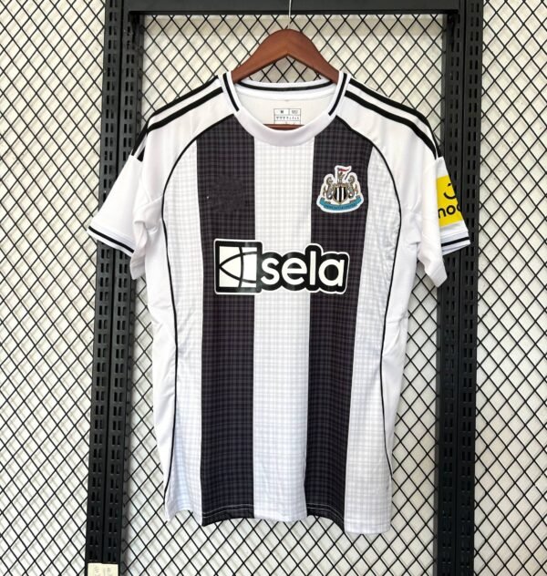 Newcastle United Heimtrikot 25/26