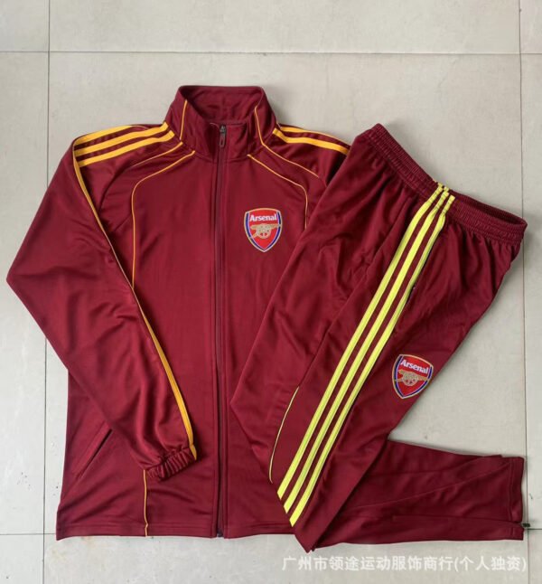 O1CN01NFWSKF1usBvor7zRK_2217578356092-0-cib.jpg FC Arsenal Retro Trikot 25/26