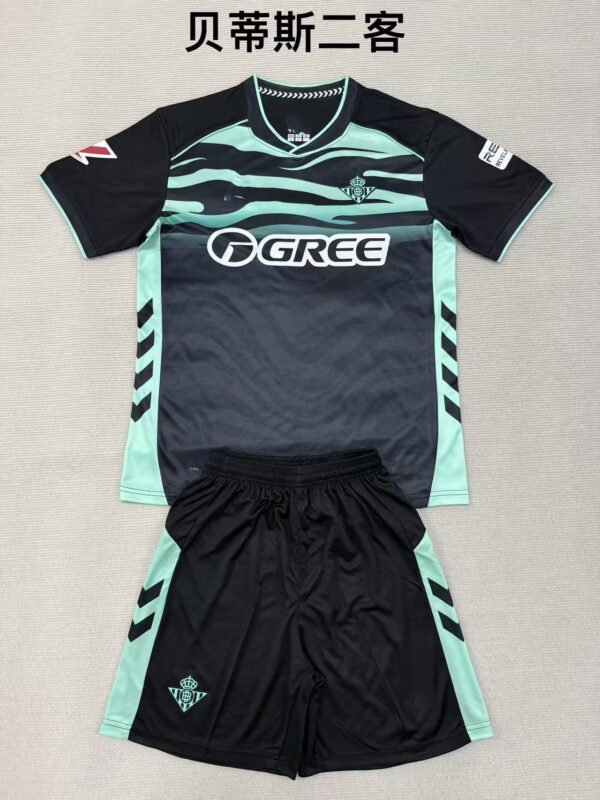 O1CN01PitIj4243UEs63rtx_2217528387335-0-cib.jpg Real Betis Drittes Trikot 25/26