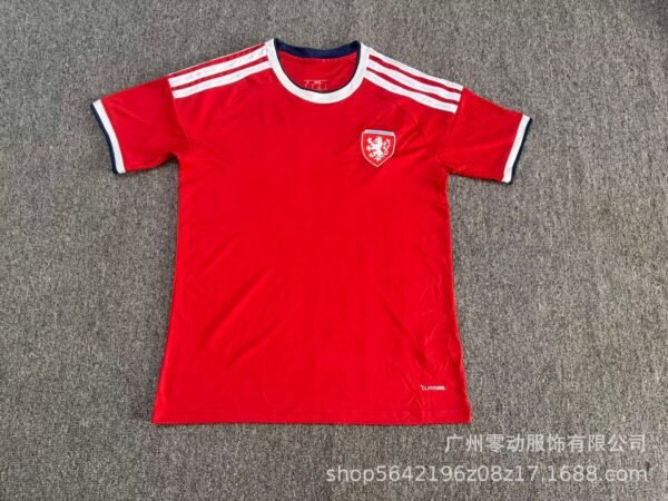 O1CN01QMgbVJaIQNC3thGR_2215231259661-0-cib.jpg Tschechien Heimtrikot 27/28