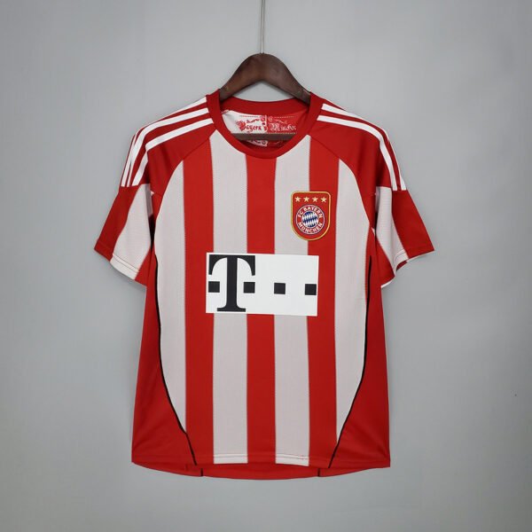 O1CN01Qk0nja276BONfMotI_2219436817747-0-cib.jpg FC Bayern München Heimtrikot 10/11