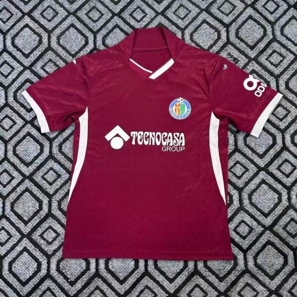 O1CN01UJVFuV9yjRF1chua_2220890926285-0-cib.jpg Getafe CF Auswärtstrikot 26/27