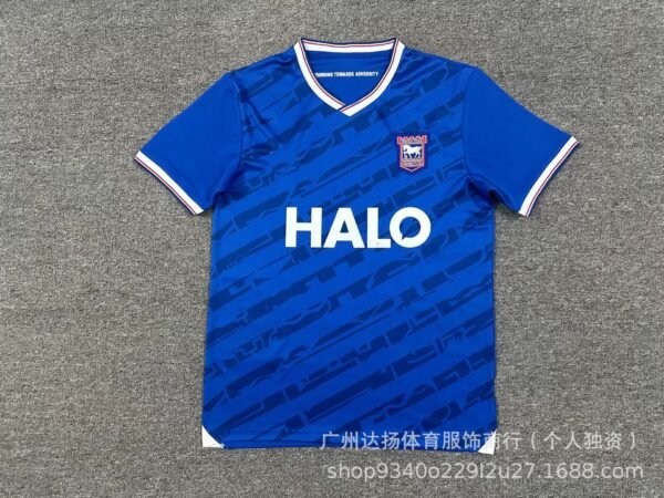 O1CN01WJbu7j1qpfGTospTG_2218159865545-0-cib.jpg Ipswich Town Heimtrikot 25/26