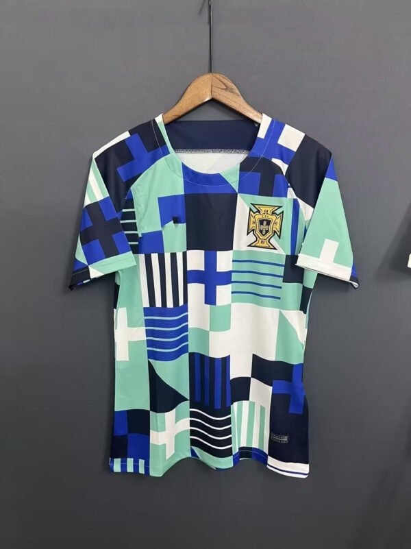 O1CN01XqAhSd1kemBCJumTj_2219971504709-0-cib.jpg Portugal Vorturnier-Shirt 2026