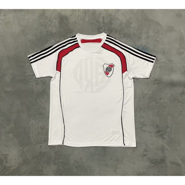 O1CN01XwNoIx1OvKzC3tHHh_2222377461767-0-cib.jpg River Plate Trainingsshirt 25/26