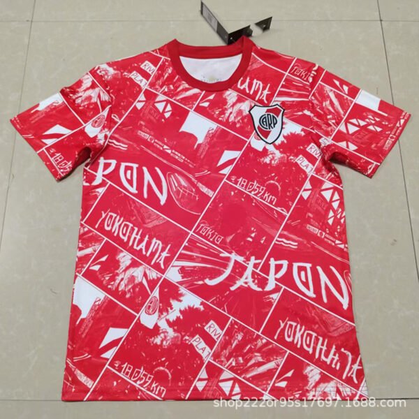 O1CN01YZJO9c2DRbccyYqUV_2214569888606-0-cib.jpg River Plate Trainingsshirt 26/27