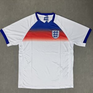 O1CN01eDhLGU1mACxVXi8D4_2220254294913-0-cib.jpg England Heimtrikot 25/26