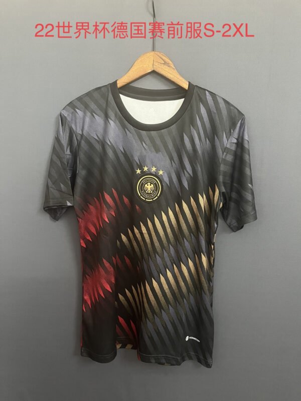 O1CN01gR1Qjs2HQvXkhqPQB_2222068719146-0-cib.jpg Deutschland Vorturnier-Shirt 2026
