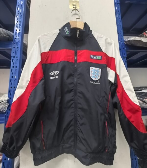O1CN01h9OoqL23GwDWOP0M7_2215787567229-0-cib.jpg England Retro Trikot 2026