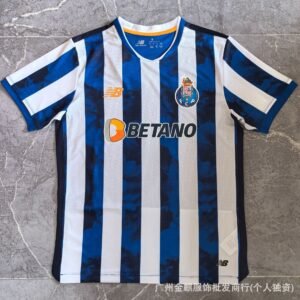 O1CN01hTgNNowGnPD3thNW_2219354829884-0-cib.jpg FC Porto Heimtrikot 24/25
