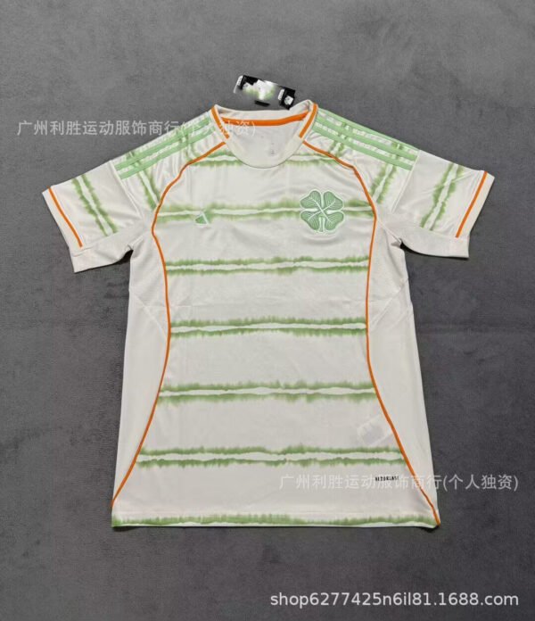 O1CN01jbD5SM1mACxHs1XJJ_2220254294913-0-cib.jpg Celtic Glasgow Drittes Trikot 26/27