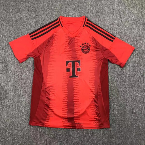 O1CN01jqCTrN25uRcGNXxwL_2219389847586-0-cib.jpg FC Bayern München Heimtrikot 24/25