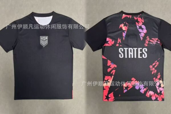 O1CN01klbJcd1SdFo45wAWP_2217708822269-0-cib.jpg USA Trainingsshirt 26/27