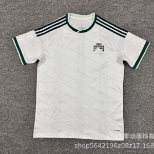 O1CN01r0anf62LEnWYt7wD4_2215231259661-0-cib.jpg Irland Auswärtstrikot 2026