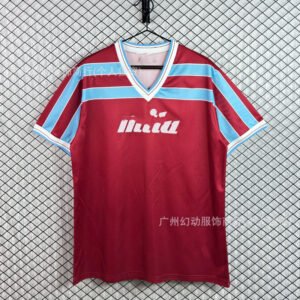 O1CN01tlQdld0JeBH1dq9Z_2219404170772-0-cib.jpg Aston Villa Heimtrikot 1985/87