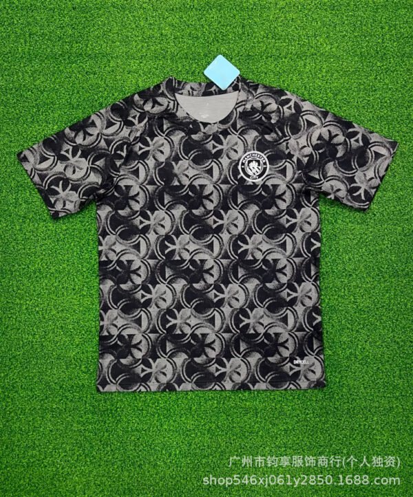 O1CN01u7KG1t2NcjNbpncxd_2219780749984-0-cib.jpg Manchester City Trainingsshirt 25/26
