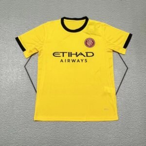 O1CN01vRZLru1Y6AtjIjZGy_2222264623009-0-cib.jpg Girona FC Sondertrikot 25/26