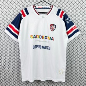 O1CN01vgu0y62AWErD6AKfU_2218660268210-0-cib.jpg Cagliari Calcio Auswärtstrikot 26/27