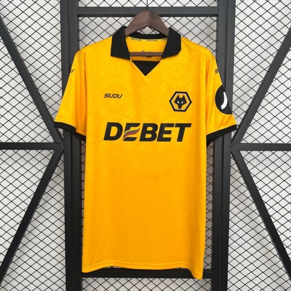 O1CN01wxznPm2MlbUEZjcJk_2216584609868-0-cib.jpg Wolverhampton Wanderers Heimtrikot 25/26