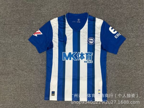 O1CN01yQlU4B1qpfGUU4J61_2218159865545-0-cib.jpg Deportivo Alavés Heimtrikot 25/26