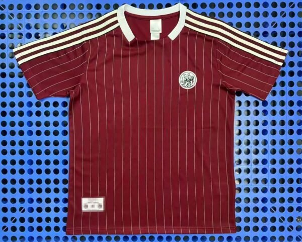 O1CN01ycEjhk1iFvUL7nC1e_2220203164384-0-cib-1.jpg Ajax Amsterdam Freizeit-T-Shirt 25/26