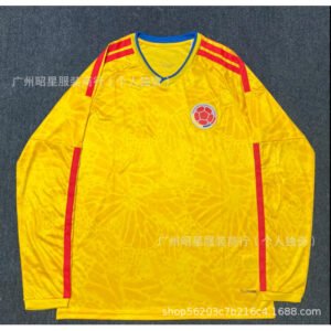 O1CN01zTKeMD1FUvaQSQgfw_2214063190491-0-cib.jpg Kolumbien Langarmtrikot 26/27