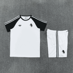 QQ20260618-183432-1-1dfdd6-2.png Juventus weißes Trikot 26/27 (Trikot + weiße Hose)