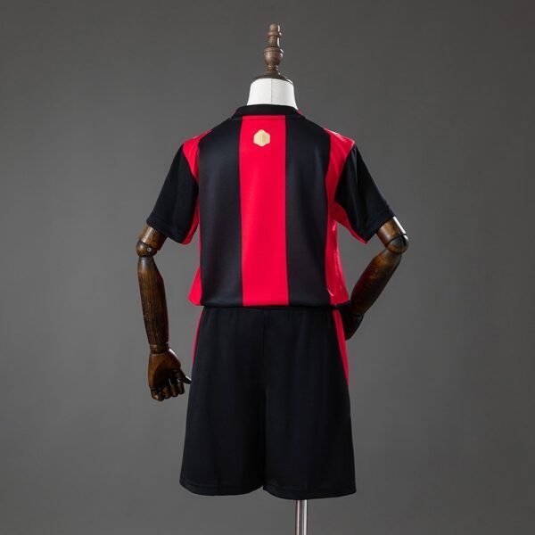 c7f900ac-dda070-1.jpg AC Mailand 26/27 Heim Trikot (Kinder)